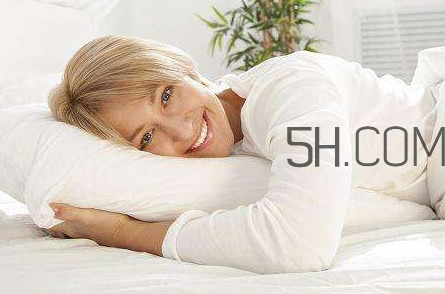 霉菌性陰炎怎么引起的？霉菌性陰炎嚴(yán)重嗎