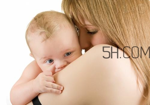 順產(chǎn)惡露有臭味是怎么回事 順產(chǎn)惡露有臭味怎么辦 順產(chǎn)惡露有臭味是怎么回事 順產(chǎn)惡露有臭味怎么辦