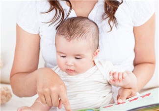 嬰兒發(fā)燒怎么辦？嬰兒身上有紅斑為什么？