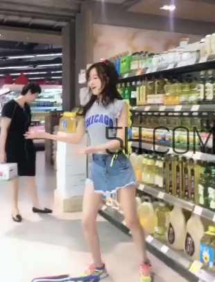 c哩c哩是什么歌？c哩c哩舞蹈教學(xué)