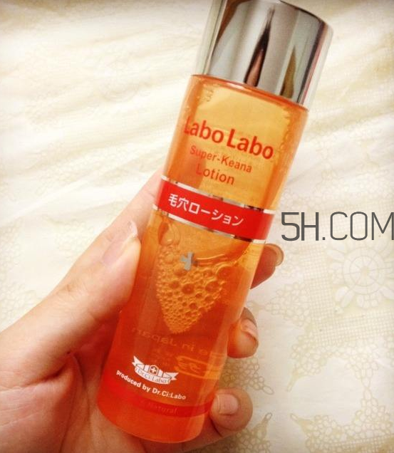 城野醫(yī)生毛孔收斂水可以天天用嗎_可以當爽膚水用嗎？