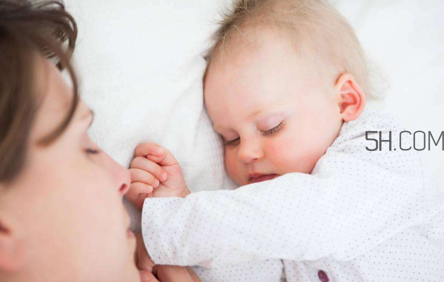 哺乳期不能吃什么食物？奶水多寶寶吃不完怎么辦？