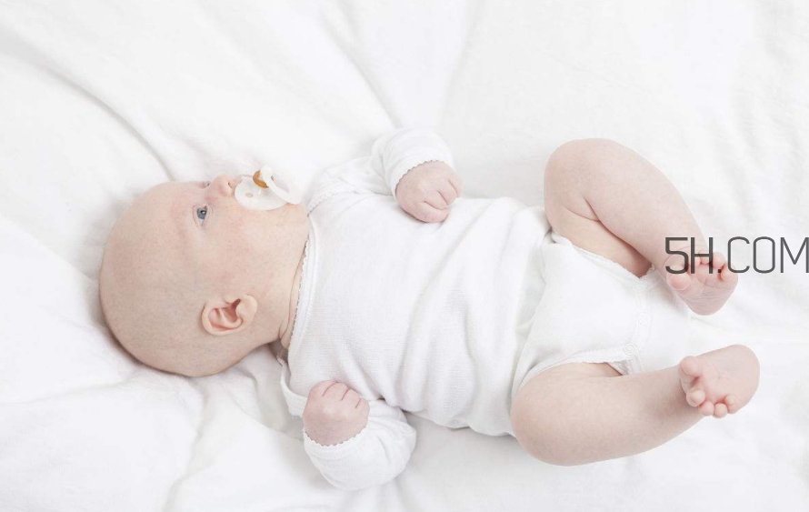 新生兒何時(shí)補(bǔ)鈣最好？新生兒臍帶幾天脫落？