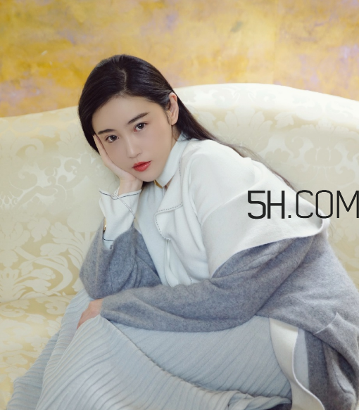 中耳炎能吃雞蛋嗎？中耳炎能吃螃蟹嗎？