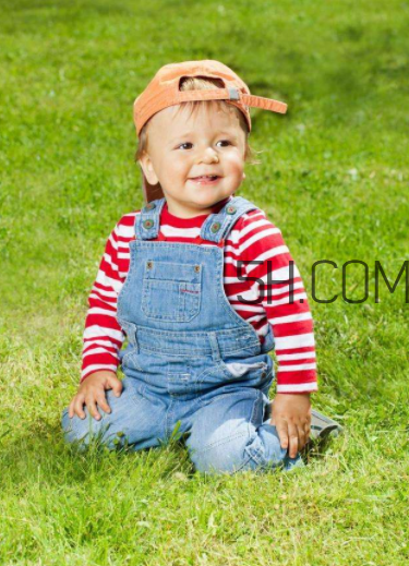 幼兒嘴巴長(zhǎng)泡疹怎么辦才好？小兒腦癱與發(fā)育遲緩一樣嗎？