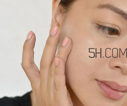 雪肌精美白BB霜好用嗎？雪肌精美白BB霜怎么樣？