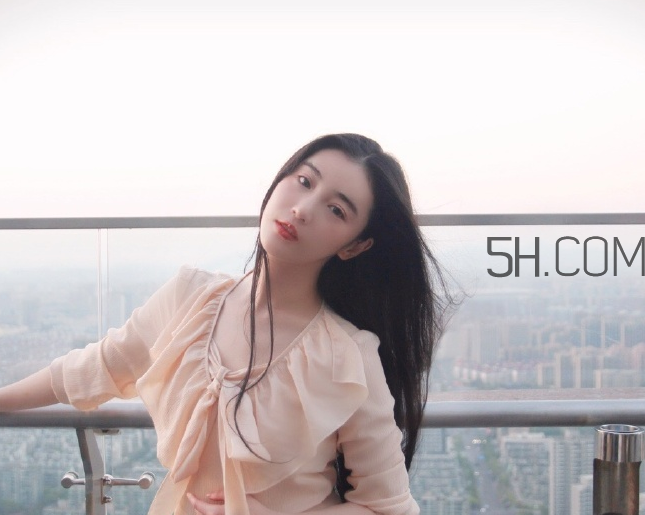 中耳炎會(huì)傳染嗎？中耳炎會(huì)遺傳嗎？