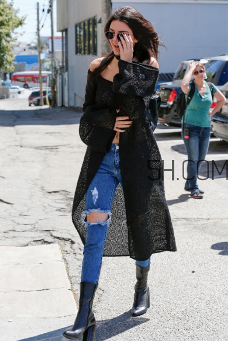 針織開衫配什么褲子？針織開衫搭配褲子圖片