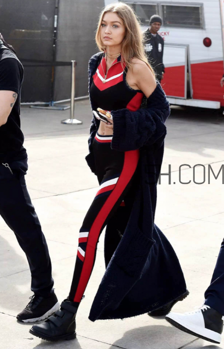 針織開衫配什么褲子？針織開衫搭配褲子圖片