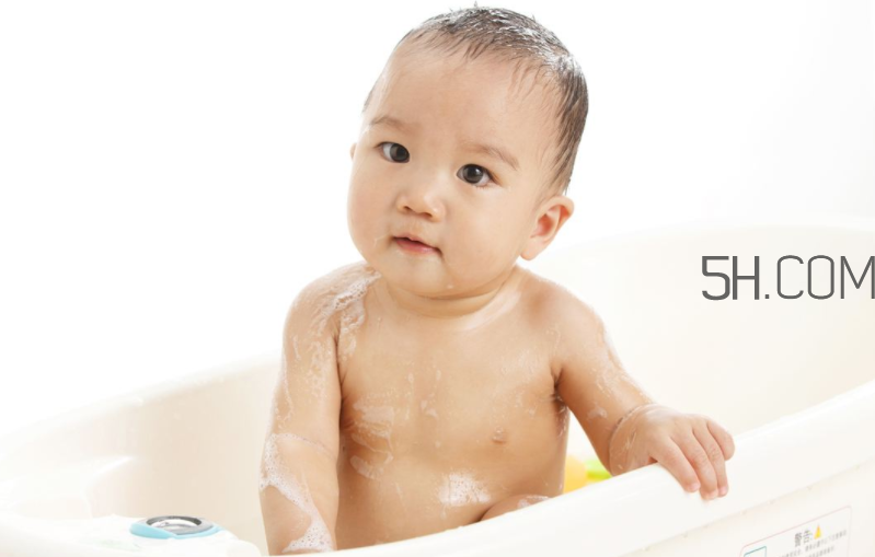 小孩風熱感冒怎么辦？小孩子高燒手腳冰涼怎么處理？