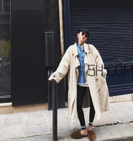 卡其色風(fēng)衣配什么鞋子？卡其色風(fēng)衣搭配鞋子圖片