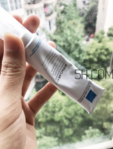 理膚泉清痘k乳怎么樣？理膚泉清痘k乳測(cè)評(píng)