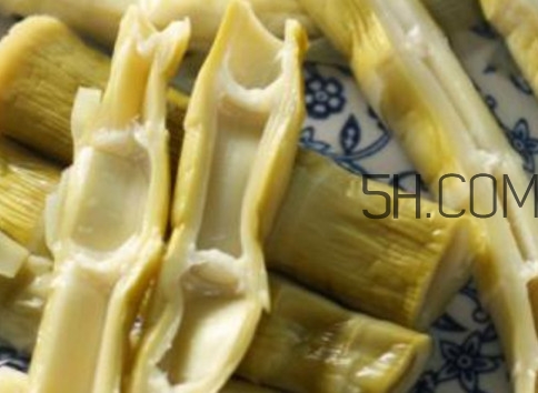 扁尖發(fā)紅還能吃嗎？扁尖什么人不能吃