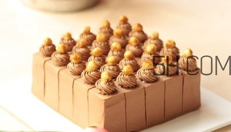 榛子生吃好還是熟吃好？榛子怎么吃營養(yǎng)價值高？