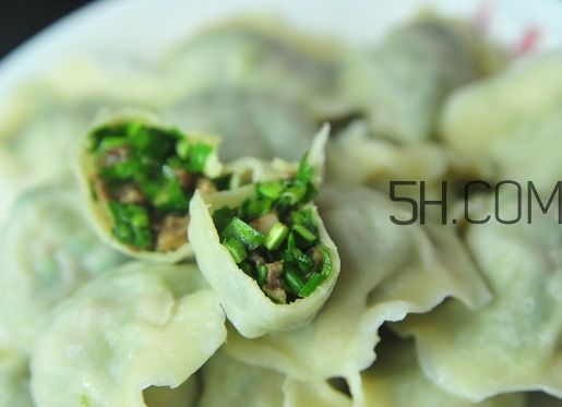 孕婦能吃韭菜餡餃子嗎？孕婦吃韭菜餡餃子對(duì)胎兒好嗎？