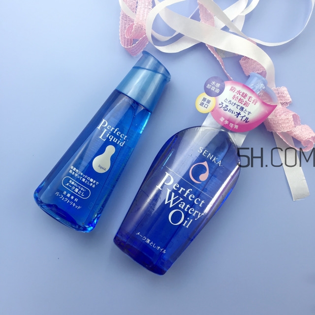 資生堂洗顏專(zhuān)科新版和舊版有什么區(qū)別? 資生堂洗顏專(zhuān)科新版和舊版有什么區(qū)別?