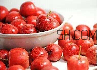 臨產(chǎn)前可以吃山楂嗎？臨產(chǎn)前吃什么有助于順產(chǎn)？