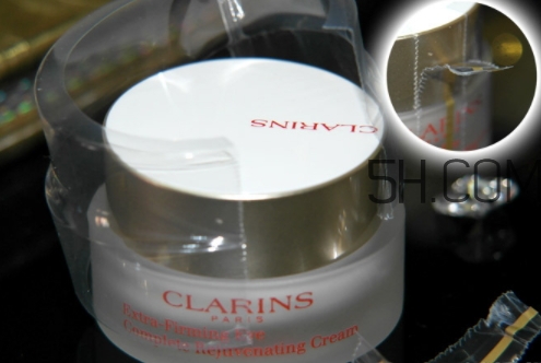 嬌韻詩眼霜怎么打開？嬌韻詩眼霜使用心得