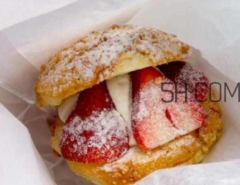 奶油泡芙能放多久 奶油泡芙能隔夜嗎 奶油泡芙能放多久 奶油泡芙能隔夜嗎