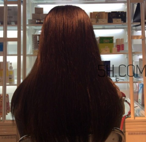 詩碧曼對(duì)白發(fā)有用嗎 詩碧曼白發(fā)變黑 詩碧曼對(duì)白發(fā)有用嗎 詩碧曼白發(fā)變黑