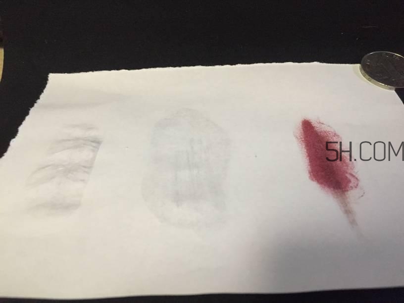 彼得羅夫娃娃臉面霜和嬌韻詩(shī)瘦臉精華哪個(gè)好? 彼得羅夫娃娃臉面霜和嬌韻詩(shī)瘦臉精華哪個(gè)好?