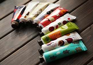 悅詩風(fēng)吟香氛護(hù)手霜怎么樣？悅詩風(fēng)吟香氛護(hù)手霜哪個(gè)好？