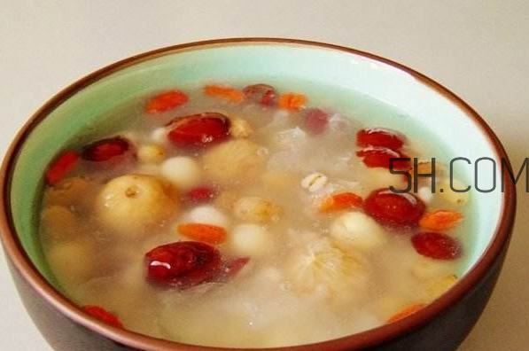 秋季皮膚過敏怎么辦？女性秋季食療進(jìn)補(bǔ)誤區(qū)