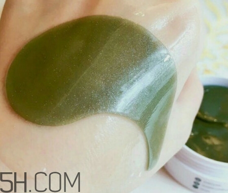 敷完眼膜后需要清洗嗎 眼膜用完要洗嗎 敷完眼膜后需要清洗嗎 眼膜用完要洗嗎