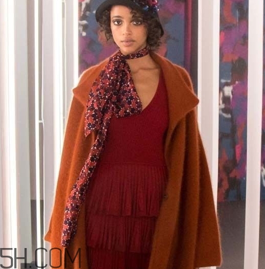 焦糖色是什么顏色？焦糖色是冷色還是暖色