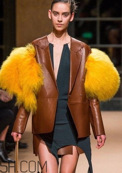 焦糖色是什么顏色？焦糖色是冷色還是暖色