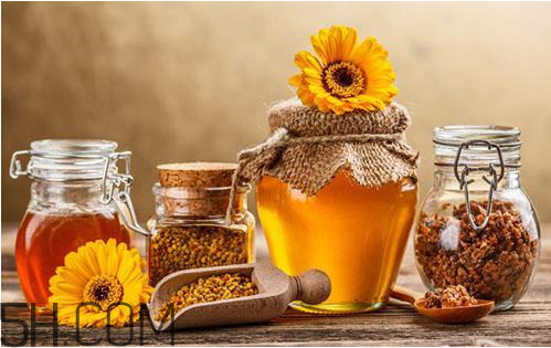 秋天喝蜂蜜有什么好處？秋天吃什么對身體好？