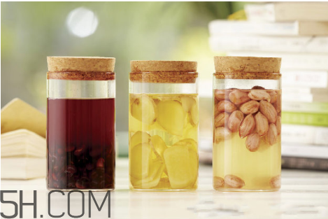 吃醋泡姜要注意什么？醋泡姜用老姜還是嫩姜？