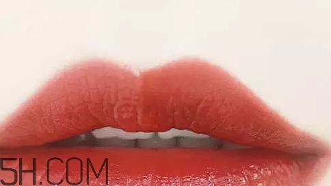 愛茉莉愛心唇釉哪個(gè)顏色好看？愛茉莉愛心唇釉顏色推薦