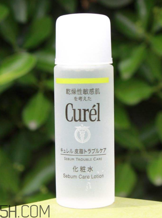 珂潤(rùn)化妝水怎么樣?珂潤(rùn)化妝水有沒有酒精?