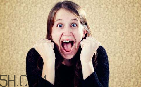 肝火旺可以泡腳嗎？心火旺和肝火旺的區(qū)別