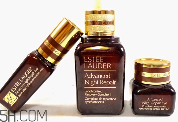 雅詩(shī)蘭黛小棕瓶套裝有哪幾樣_多少錢(qián)