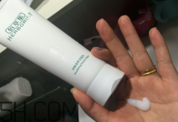 佰草集潤顏滋養(yǎng)潔面乳怎么樣_好用嗎 佰草集潤顏滋養(yǎng)潔面乳怎么樣_好用嗎