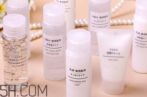 無印良品卸妝油哪款好？無印良品卸妝油不同款式適合膚質(zhì)