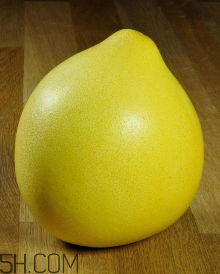 青色的柚子能吃嗎？柚子很苦是怎么回事？