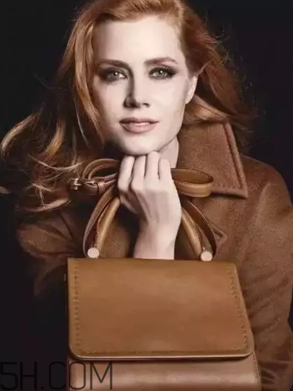 焦糖色是棕色嗎？焦糖色是咖啡色嗎