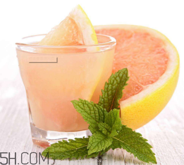 蜜柚和沙田柚有什么區(qū)別？胡柚上火嗎？