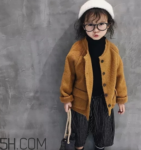 焦糖色適合什么年齡穿？焦糖色適合什么年齡