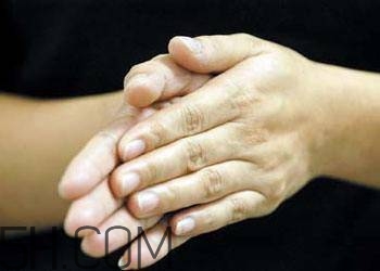 卸妝油怎么用正確且卸的干凈 卸妝油怎么用正確且卸的干凈