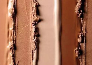 焦糖色是駝色嗎？焦糖色和深駝色區(qū)別