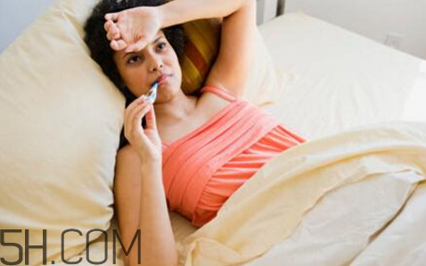 感冒時(shí)不能吃什么？感冒吃什么比較合適？