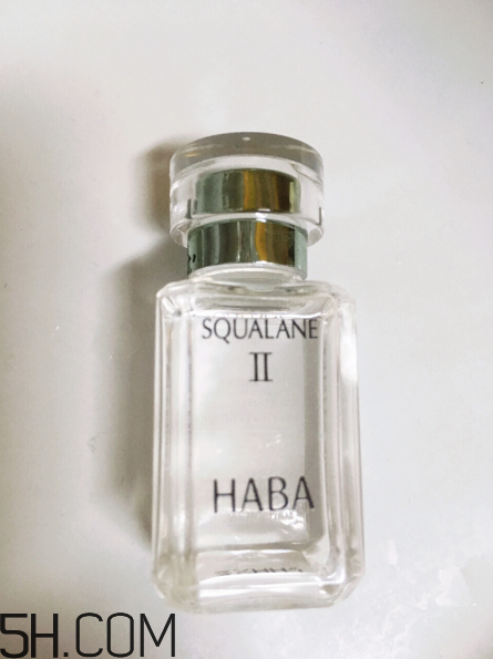 角鯊?fù)橛行迯?fù)的功效嗎？角鯊?fù)闀l(fā)痘痘嗎？