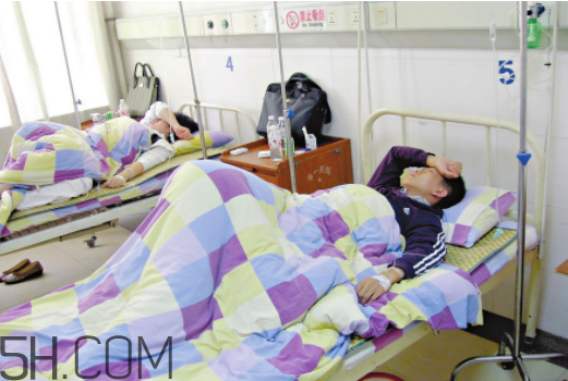 感冒吃什么菜好？感冒需要打點(diǎn)滴嗎？