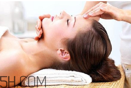 為什么換季會(huì)感冒？荊芥治療感冒有功效嗎？