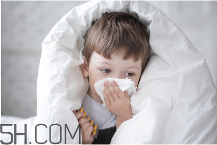 感冒肚子疼如何調(diào)理？感冒可以泡溫泉嗎？