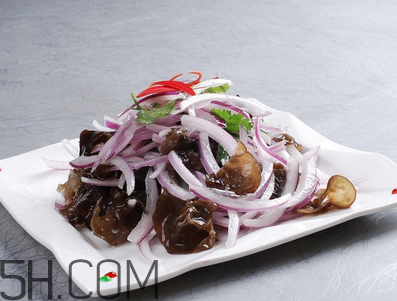 不同人群如何選擇感冒藥？感冒了能吃洋蔥嗎？